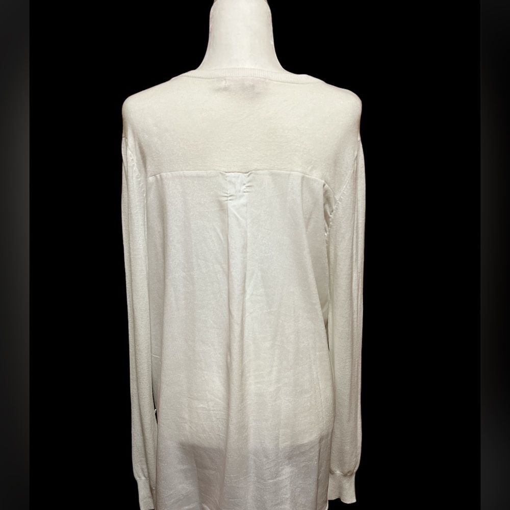 White Sweater - Picture 3 of 4